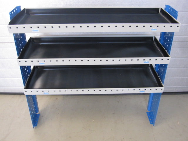 hyllyt pakettiautoon